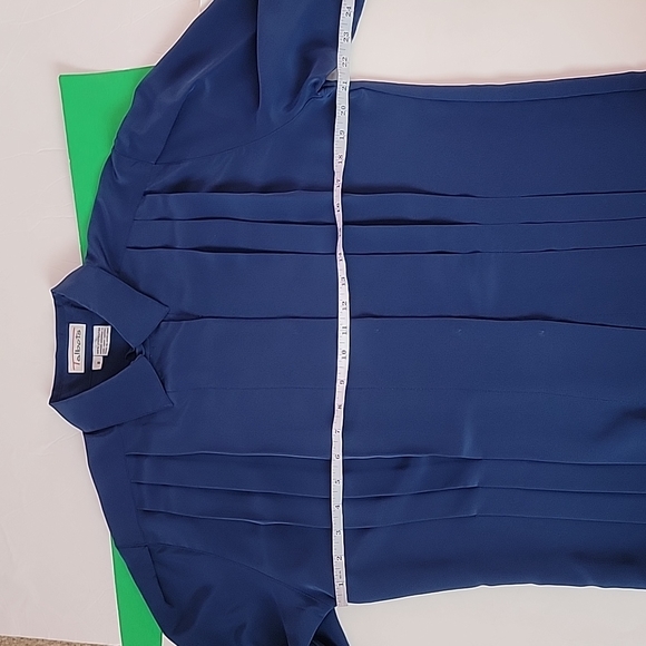 Talbots pleated blouse, long sleeve / 8. - Picture 4 of 9